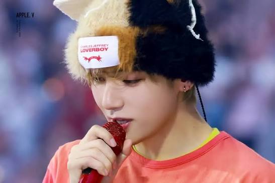 🇬🇧 HD photos of Taehyung 🎀 — London, Day 2 — BTS Arirang World Tour