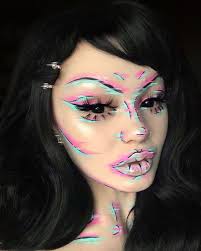 Nova On Instagram Glitch Inspo Saw This Trend First On Tiktok And Then I Saw Tedyana D Fantasy Makeup Creative Eye Makeup Crazy Makeup