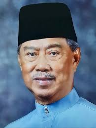 The lyrics to hero goes something like this ; Sxlkr0aiaq9vcm