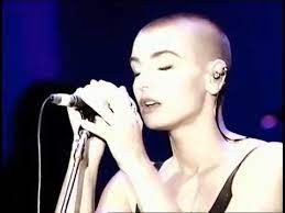 Originally written and composed by prince for one of his side projects, the family. Sinead O Connor Nothing Compares 2 U Live In Europe 1990 Youtube