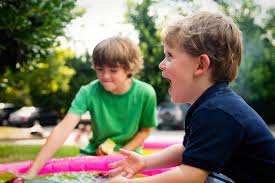 5 buenas razones para jugar juegos de mesa (de memoria) con los niños, jóvenes, adultos mayores y con todos. La Importancia Del Juego En El Aprendizaje Del Nino