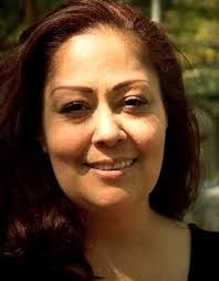 Evelyn Valenzuela's Instagram, Twitter & Facebook