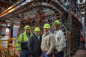 To get into bitcoin mining you'll need software for your mining hardware. This Utility Heats New York And Mines Its Own Bitcoin Bloomberg