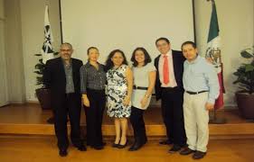 Mira 8 traducciones acreditadas de gallo en ingles con oraciones de ejemplo, frases y pronunciación de audio. Dia Del Traductor 2013 Dhei Uninter 2011 A Febrero 2016