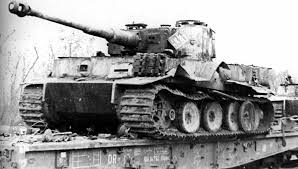 Pin By Kenan Guvenli On Tanke Tanks Military War Tank Rail Transport