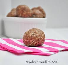 Cashew Cookie Dough Bites A Sweet Treat That Can Be Made In Minutes With Only 3 Ingredients Vegan Gluten Free And Paleo Food Whole Food Recipes Recipes