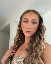 Hannah Gale (@hannahgale__) • Instagram photos and videos