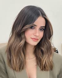 Sand balayage🍁🍁 @yasarayy . . . #balayage #ombre #sombre #microextensions  #tapeextensions