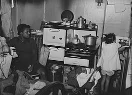 review gwendolyn brooks' a street in