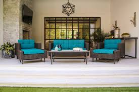 Just crank the umbrella open and once it is open just keep cranking and it will tilt as much as desired. Wright For Ae Outdoor By Marc Palma At Coroflot Com