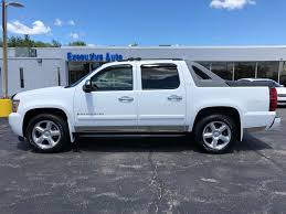In 2008 chevrolet avalanche was released in 4 different versions, 1 of which are in a body crew most of all modifications chevrolet avalanche 2008 weighs ls 4dr crew cab 4wd sb (5.3l 8cyl 4a). Used 2008 Chevrolet Avalanche 1500 For Sale 14 000 Executive Auto Sales Stock 1522