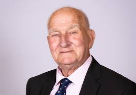 We're saddened to hear the news that Michael Markham, former Councillor who  served as Mayor of Hillingdon from 2012 to 2013, has passed away. Our  thoughts are with his family, and all