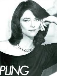 Vogue Italia April 1983-1 : Alexa Singer by Bill King