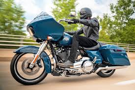 Reflex™ linked brembo™ brakes with standard abs. Harley Davidson Neuheiten 2021 Tourenfahrer