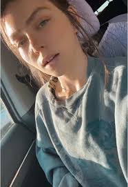 Melissa Dodson's Instagram, Twitter & Facebook