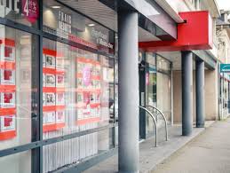 Blot immobilier, une affaire de famille et une histoire d'hommes. Blot Immobilier Rennes Fougeres Agence Immobiliere Rennes Ouestfrance Immo