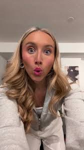 Kayla Mcgowan's Instagram, Twitter & Facebook