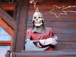 Am pornit si eu spre castelul groazei cand am fost in bran, in toamna. Castelul Groazei Bran Poze 2015 Equilibrium