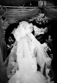 Jun 03, 2021 · barbara schöneberger: Hintergrundbilder Weiss Schwarz Frau Einfarbig Stadt Fotografie Kleid Leben Hochzeitskleid Blume Bw Mann Hochzeit Braut Foto Brautigam Schleier Schwarz Und Weiss Monochrome Fotografie Zeremonie Brautkleid Brautzubehor
