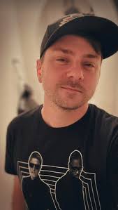 Hey friends! My roommate, Gio, and I are looking for a 3rd roommate  (possibly 4 depending