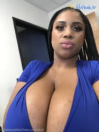 MaseratiXXX [ clubmaseratixxx ] Onlyfans leaked photo 15916851 on  Hotleaks.tv