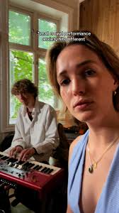 Those who know..! Thank you to the Wallsessions team for this intimate  recorded live session ❤️