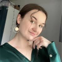 Laura Leclerc's Instagram, Twitter & Facebook