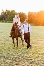 Maybe you would like to learn more about one of these? Sommerlich Bunte Hochzeit Mit Pferd Christine Juette Fraulein K Sagt Ja Hochzeitsblog