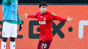 Bundesliga fc bayern münchen hamburg 9 2. Dank Rexhbecaj Doppelpack Koln Trotzt Video Wirbel Und Gewinnt Rhein Derby Gegen Gladbach Sportbuzzer De