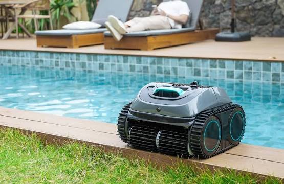 Corded vs Cordless Pool Cleaner: Which Saves More Time and Effort? – WYBOT  EUROPE