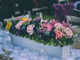 Estos originales y delicados centros de mesa para boda son de bajo costo, ya que en esos centros de mesa express para bodas. Los Mejores Centros De Mesa Para Bodas Originales Economicos Y Sencillos