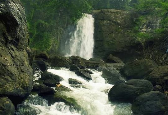 SOOCHIPPARA FALLS (SENTINEL ROCK WATERFALL) - All You SHOULD Know Before Going 2026 (with Photos) - Tripadvisor