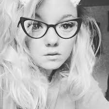 Brandi Croy's Instagram, Twitter & Facebook