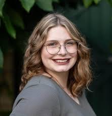 Sarah Bartel's Instagram, Twitter & Facebook