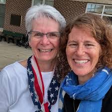 Stacy Brenner's Instagram, Twitter & Facebook