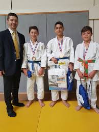 Nadege Gerente On Twitter Remise Des Recompenses Du Tour Elite Rhone Judo Benjamins Minimes Et Des Jeunes Arbitres Minimes Cadets A La Maison Du Judo Du Rhone Comite Judo Du Rhone Et Ca Centrest Ffjudo Officiel