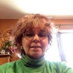 Lorraine Pfaff's Instagram, Twitter & Facebook