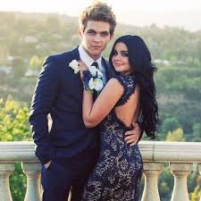 Where can i buy a turtleneck sweater. 7 Ways To Resell Your Prom Dress Teen Vogue