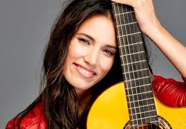 India Martínez: "Yo era una niña muy tímida. Cantar me ayudó mucho"