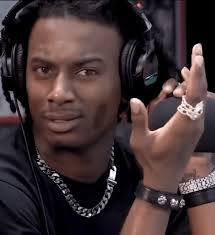 Anyone have any ideas why Anna got rejected? : r/TooManyLosingHeroines