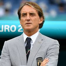 Roberto mancini is sacked as manchester city manager a year to the day since winning the premier league. Man City Fans Show Love For Roberto Mancini As Italy Shine At Euro 2020 Manchester Evening News