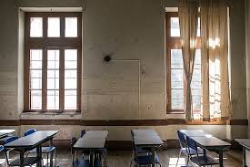 Juíza suspende aulas presenciais em escolas públicas e privadas do rs. Federacao Dos Municipios Reafirma Contrariedade A Volta Variedades