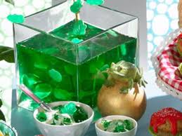 Froschkonig Gotterspeise Rezept Lecker Gotterspeise Rezept Kindergeburtstag Rezepte Wackelpudding Kindergeburtstag