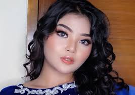 Anak sma joged hot banget sampe buka baju dan keliatan anu nya. Suka Posting Foto Selfie Rosa Meldianti Pakai Baju Ketat Dan Seksi Hingga Belahan Dada Terlihat Bikin Salfok Netizen Semua Halaman Stylo