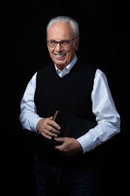 John MacArthur (@JohnMacArthurGTY) • Facebook