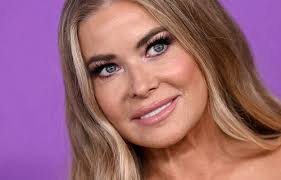 Swifties who met at the Eras Tour last year just got engaged. Their  proposal involved a friendship bracelet.