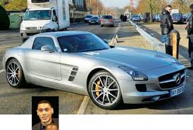 Maybe you would like to learn more about one of these? Les Joueurs Du Psg Et De L Om Auto Clasico
