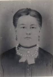 Henrietta Fuller's Instagram, Twitter & Facebook