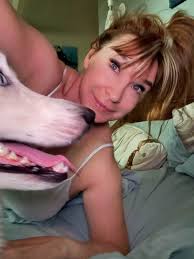 Good morning... time to wake up... Happy Friday.. coffee then Hot Yoga...  ❤️🙏💪🔥🤠Just finished sending out all the Black Creek comic book backer  incentives 🤠🤠🤠😘