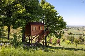 Codycross, fanatee tarafından geliştirilen bağımlılık yapan bir oyundur. Dunyanin Her Yerinde Tatil Yapabileceginiz 27 Kucuk Ev